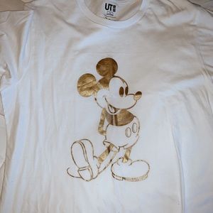 UNIQLO / gold, shiny mickey tee